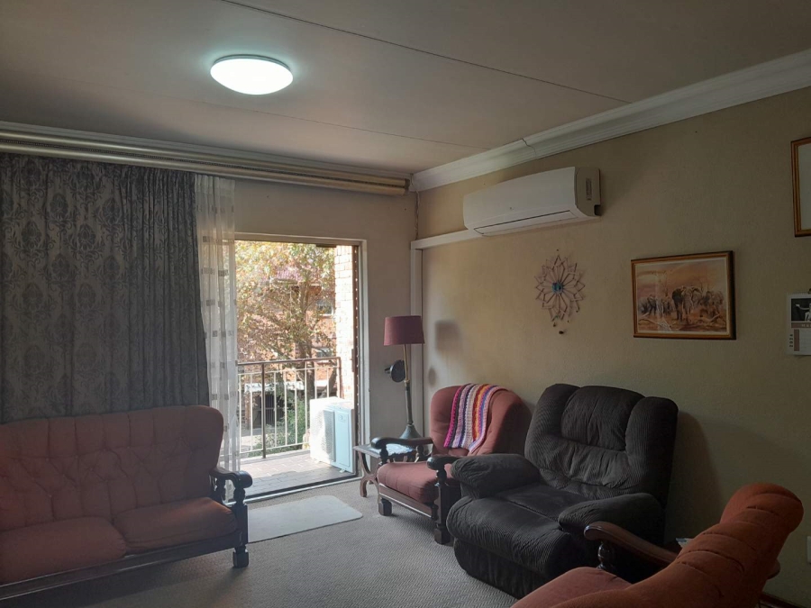 2 Bedroom Property for Sale in South Crest Gauteng