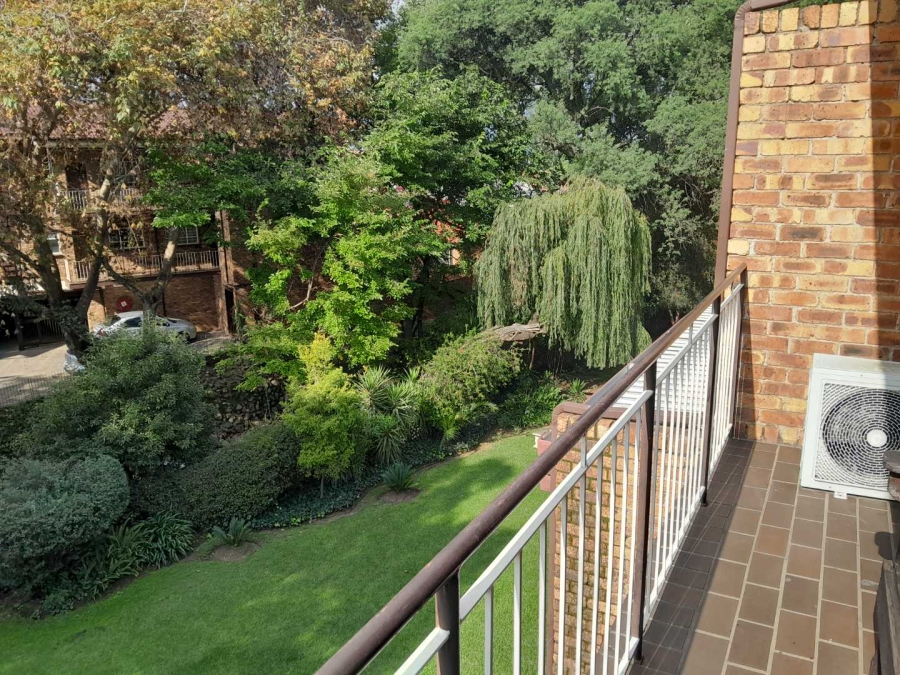 2 Bedroom Property for Sale in South Crest Gauteng