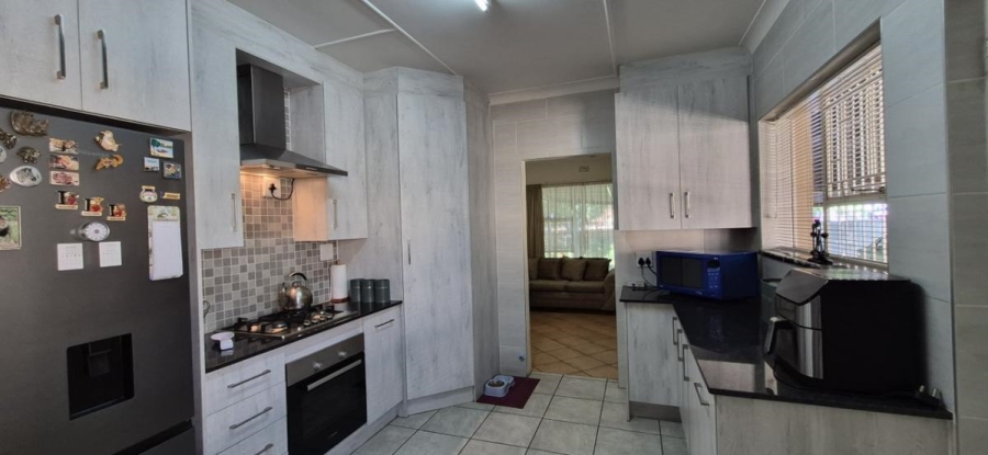 3 Bedroom Property for Sale in Randhart Gauteng