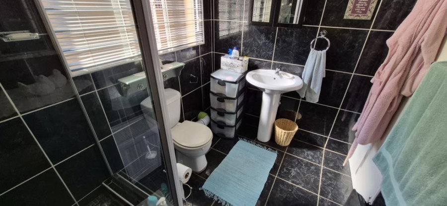 3 Bedroom Property for Sale in Randhart Gauteng