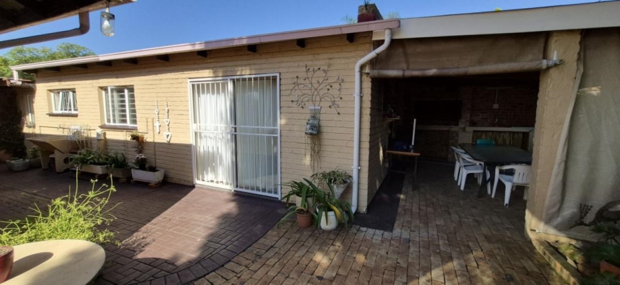 3 Bedroom Property for Sale in Randhart Gauteng