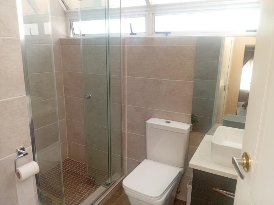 3 Bedroom Property for Sale in Glenvista Gauteng