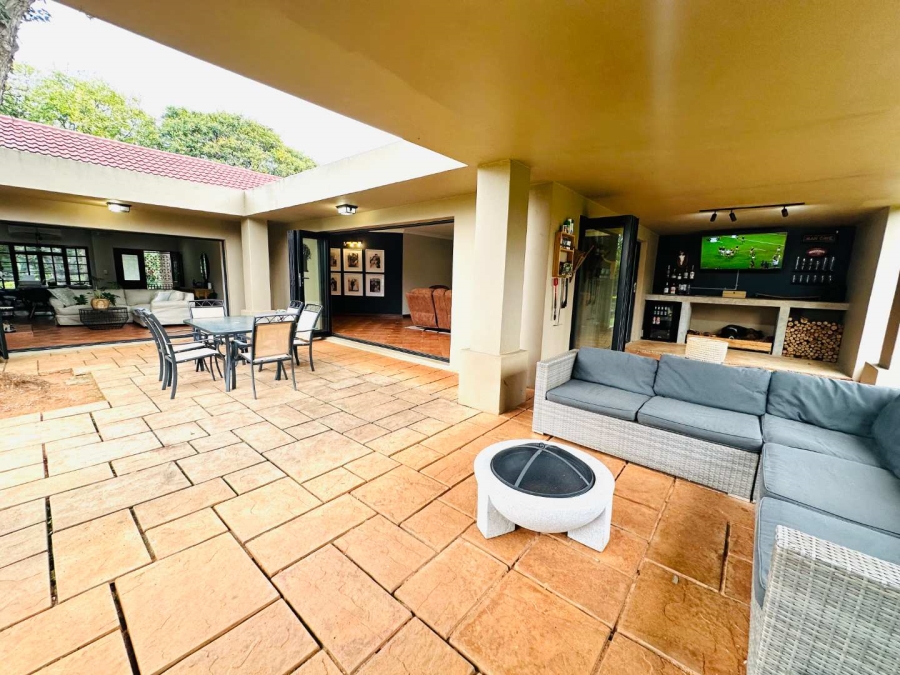 4 Bedroom Property for Sale in Faerie Glen Gauteng