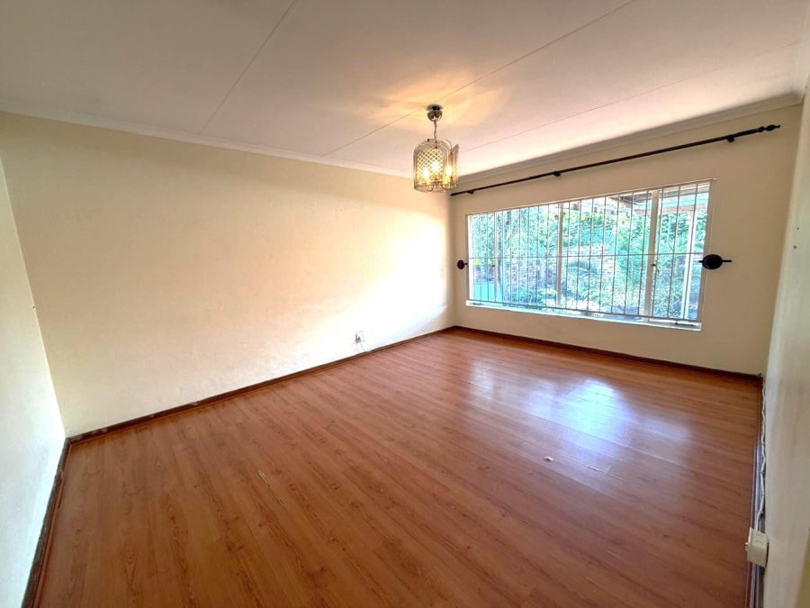 3 Bedroom Property for Sale in Faerie Glen Gauteng