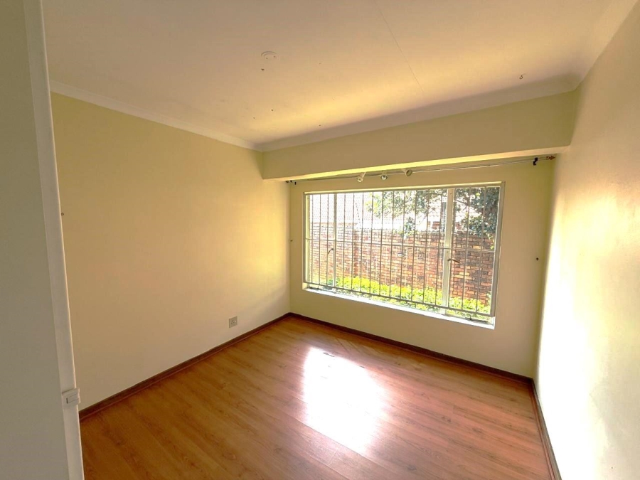 3 Bedroom Property for Sale in Faerie Glen Gauteng