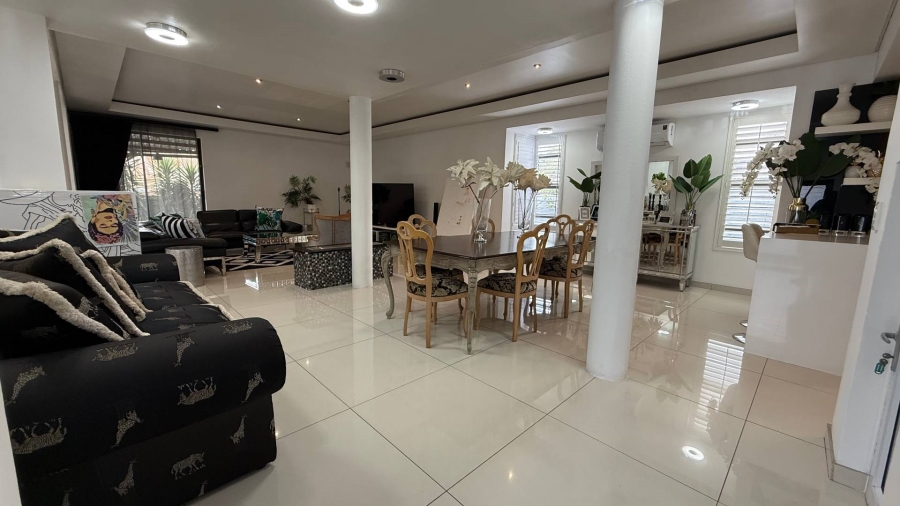 To Let 3 Bedroom Property for Rent in Faerie Glen Gauteng