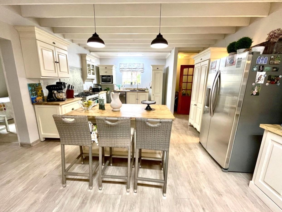 4 Bedroom Property for Sale in Olympus Gauteng