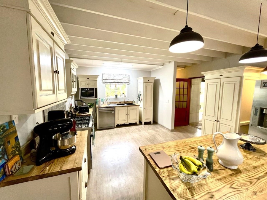 4 Bedroom Property for Sale in Olympus Gauteng