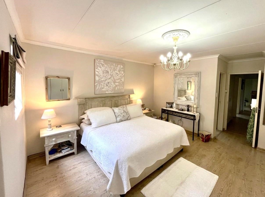 4 Bedroom Property for Sale in Olympus Gauteng