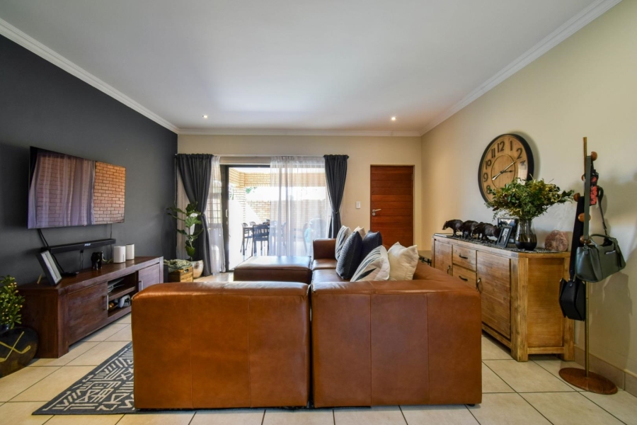 3 Bedroom Property for Sale in Equestria Gauteng