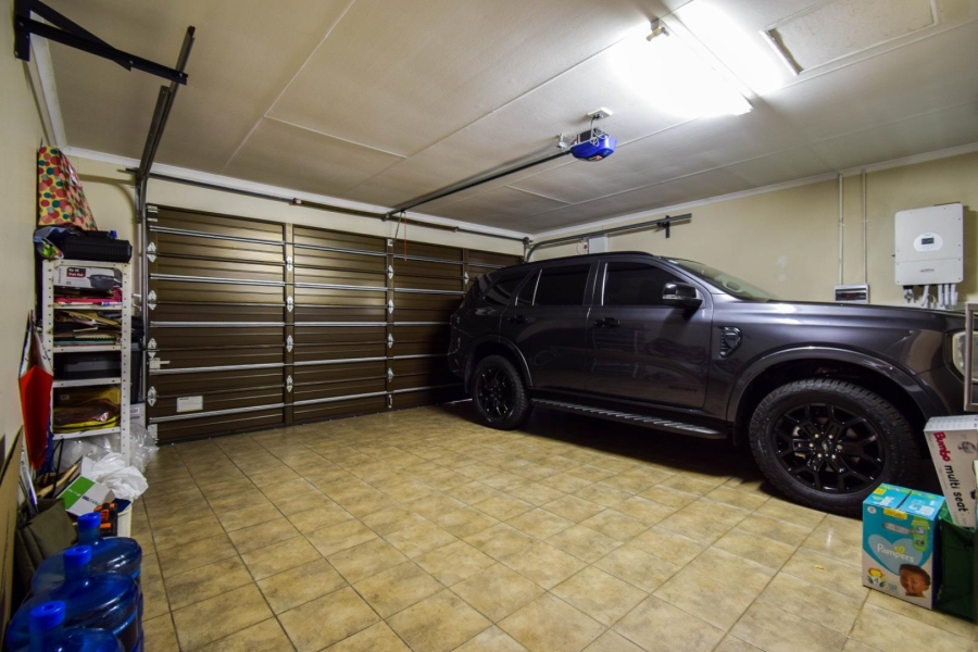 3 Bedroom Property for Sale in Equestria Gauteng