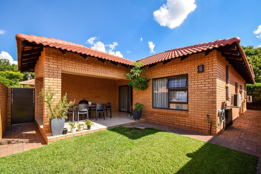 3 Bedroom Property for Sale in Equestria Gauteng
