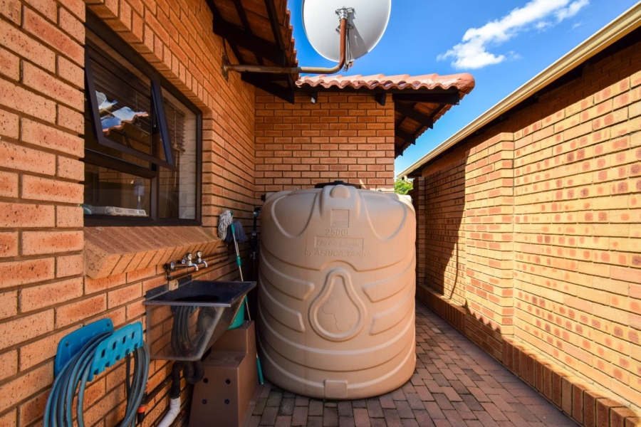 3 Bedroom Property for Sale in Equestria Gauteng