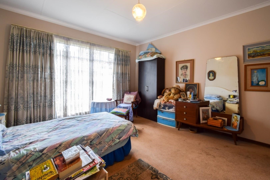 2 Bedroom Property for Sale in Die Wilgers Gauteng