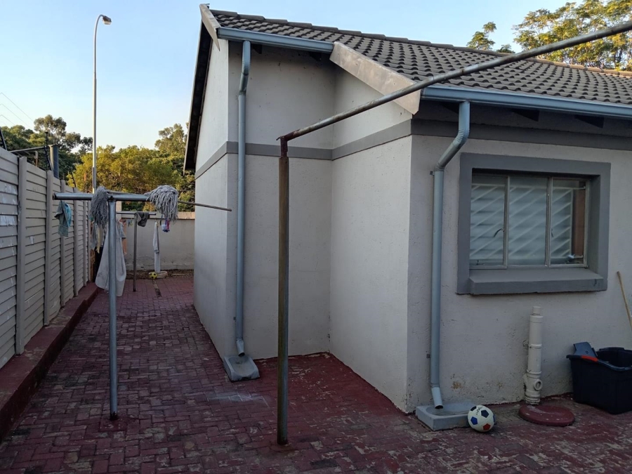 3 Bedroom Property for Sale in Winternest Gauteng