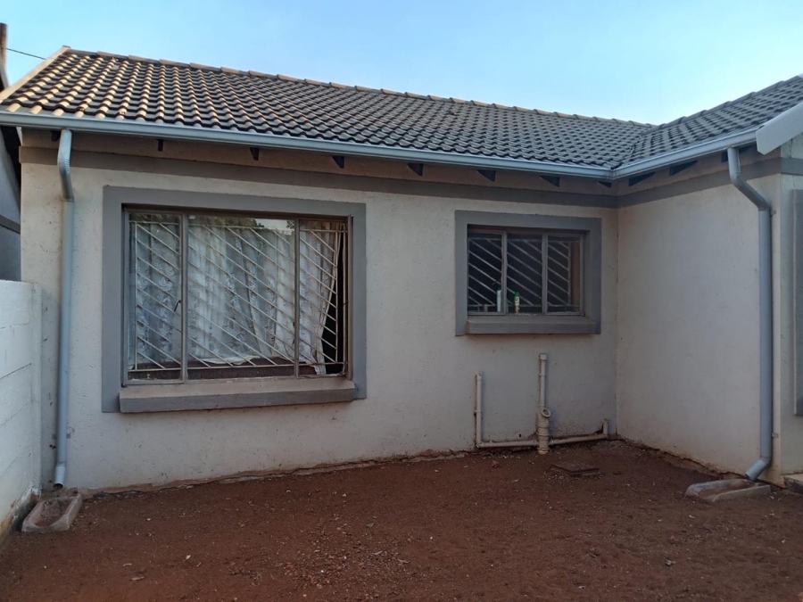3 Bedroom Property for Sale in Winternest Gauteng