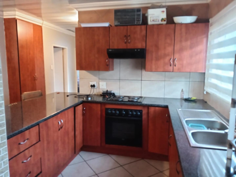 3 Bedroom Property for Sale in Winternest Gauteng