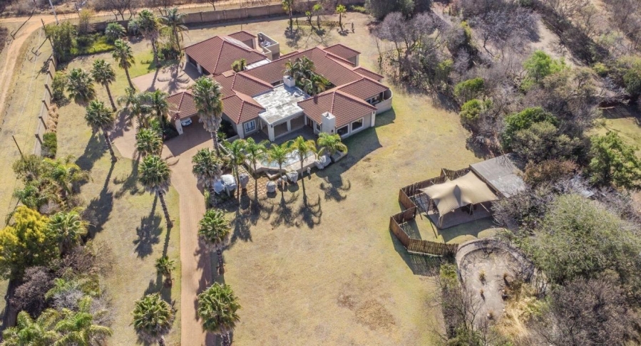 4 Bedroom Property for Sale in Zwavelpoort Gauteng