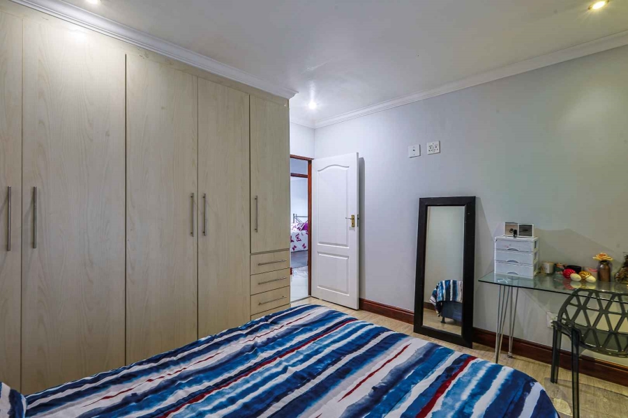 To Let 4 Bedroom Property for Rent in Silver Lakes Golf Estate Gauteng