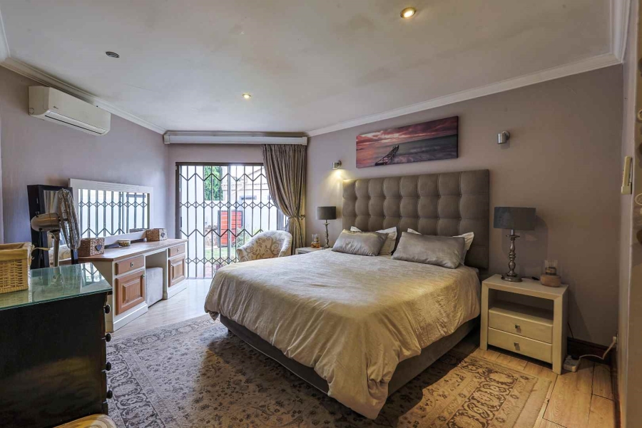 To Let 4 Bedroom Property for Rent in Silver Lakes Golf Estate Gauteng