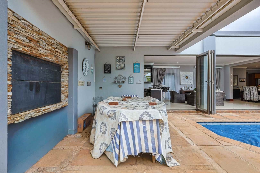 To Let 4 Bedroom Property for Rent in Silver Lakes Golf Estate Gauteng