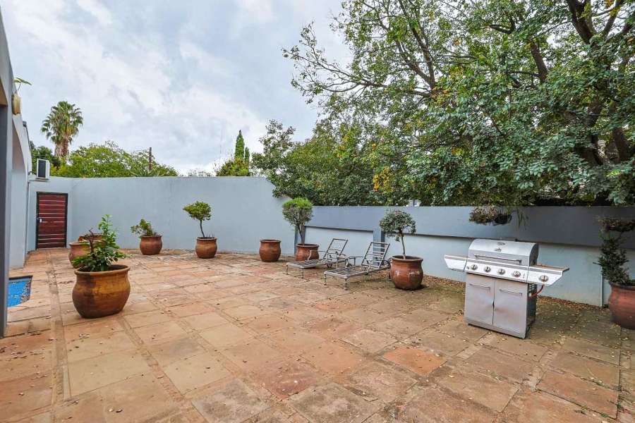 To Let 4 Bedroom Property for Rent in Silver Lakes Golf Estate Gauteng