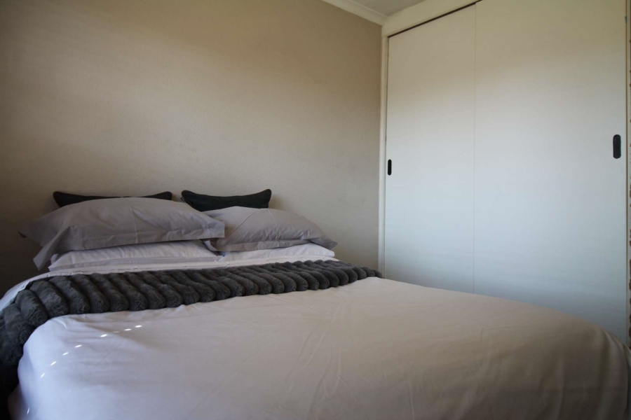 6 Bedroom Property for Sale in Cosmo City Gauteng