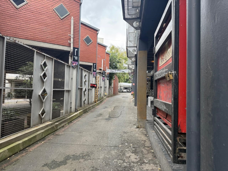 To Let Commercial Property for Rent in Greenside Gauteng