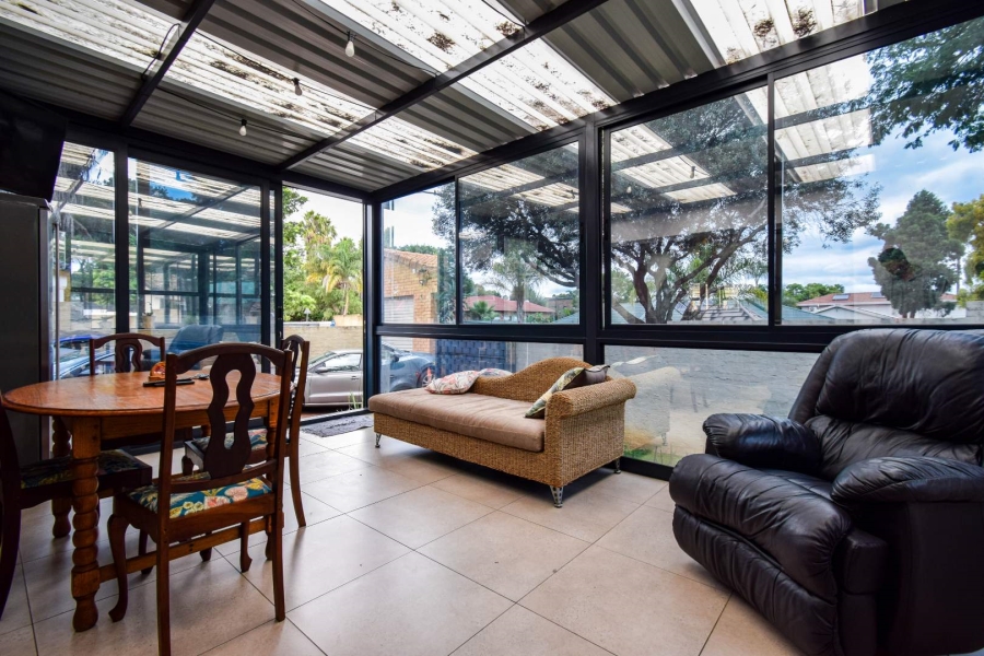 3 Bedroom Property for Sale in Garsfontein Gauteng