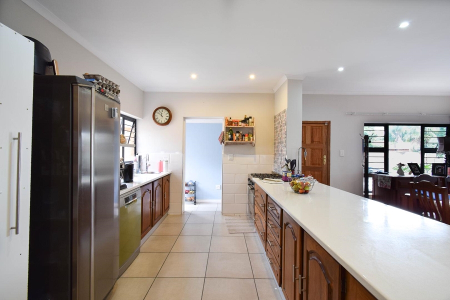 3 Bedroom Property for Sale in Garsfontein Gauteng