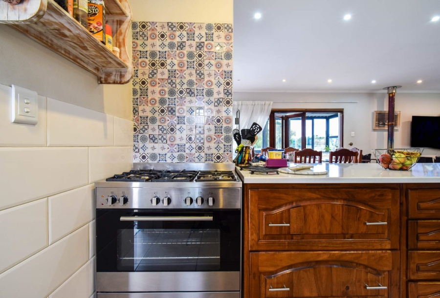 3 Bedroom Property for Sale in Garsfontein Gauteng