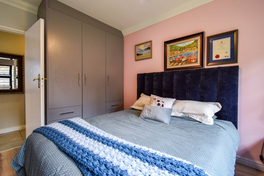 3 Bedroom Property for Sale in Garsfontein Gauteng