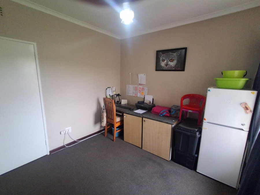 3 Bedroom Property for Sale in Glenvista Gauteng