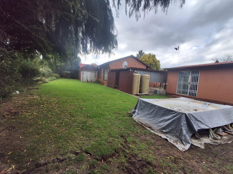 3 Bedroom Property for Sale in Glenvista Gauteng