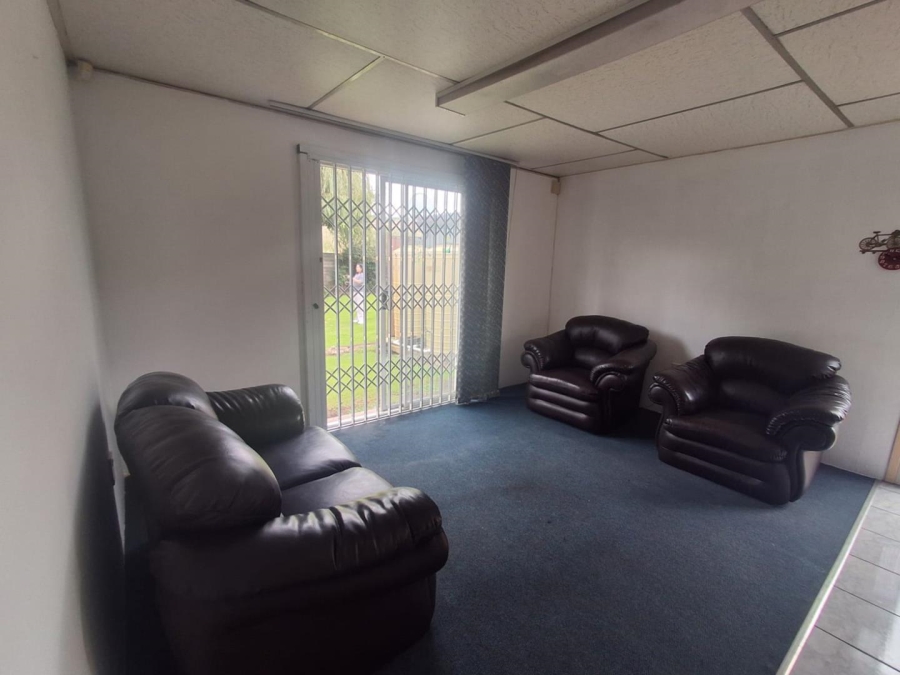 3 Bedroom Property for Sale in Glenvista Gauteng
