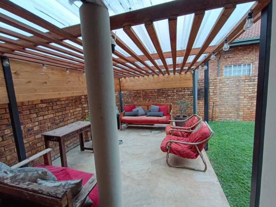 3 Bedroom Property for Sale in Clubview Gauteng