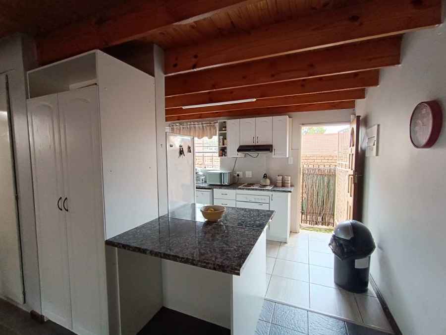 3 Bedroom Property for Sale in Clubview Gauteng