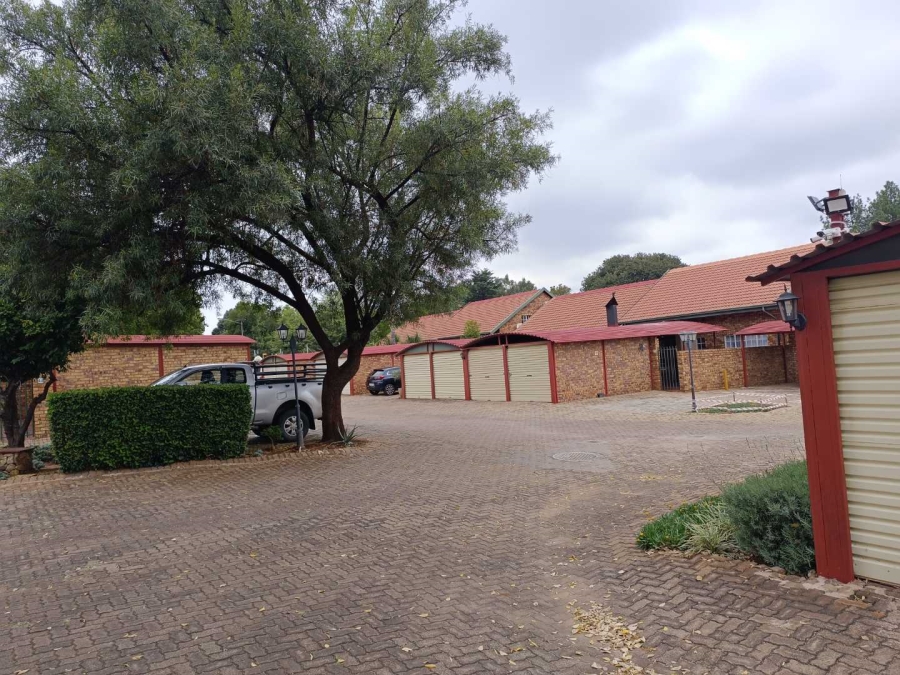 3 Bedroom Property for Sale in Clubview Gauteng