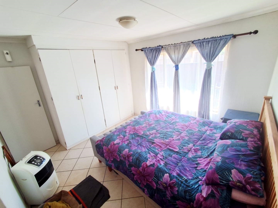 3 Bedroom Property for Sale in Willow Park Manor Gauteng