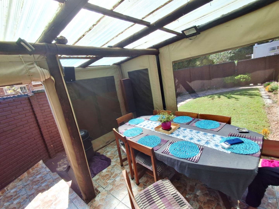 3 Bedroom Property for Sale in Willow Park Manor Gauteng