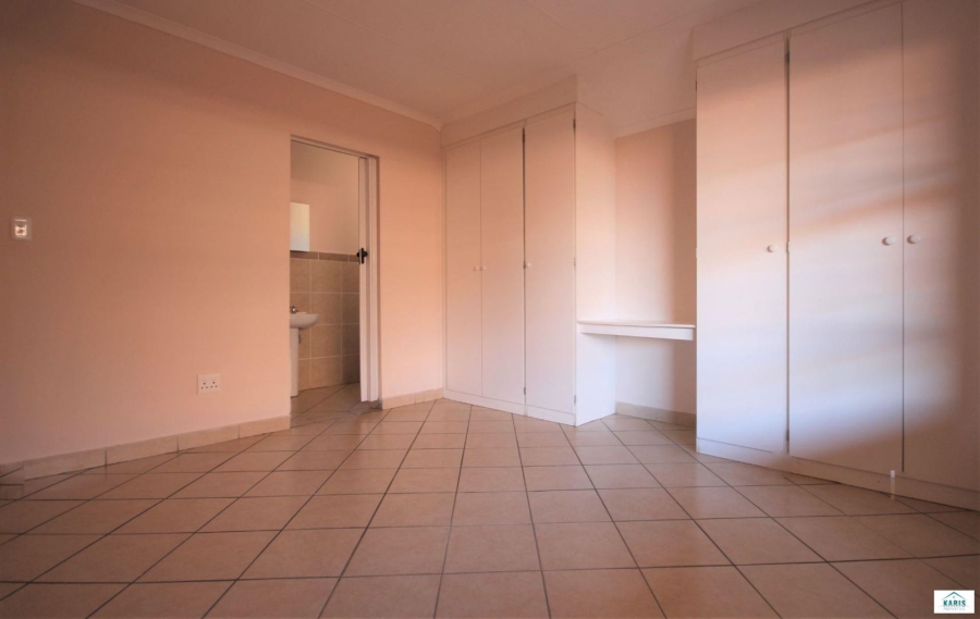To Let 2 Bedroom Property for Rent in Hazeldean Gauteng