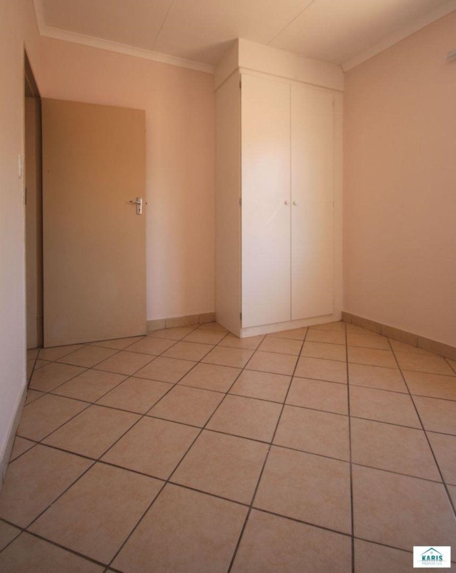 To Let 2 Bedroom Property for Rent in Hazeldean Gauteng