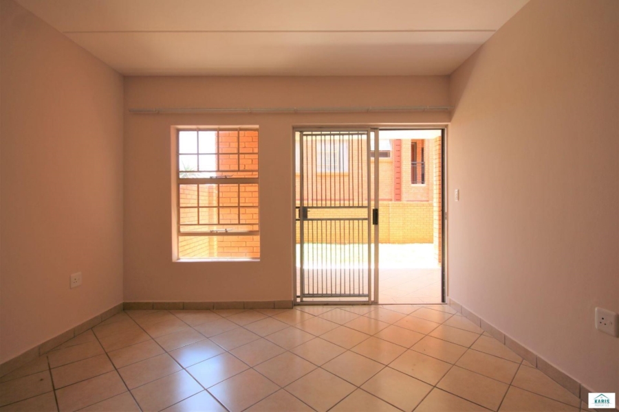 To Let 2 Bedroom Property for Rent in Hazeldean Gauteng