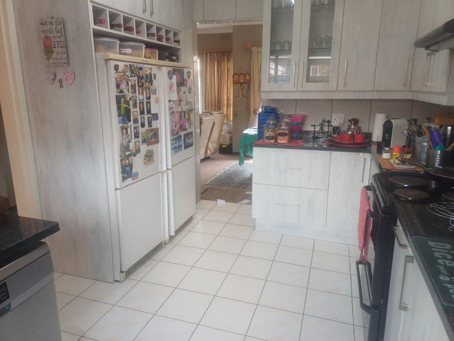 2 Bedroom Property for Sale in Birchleigh Gauteng