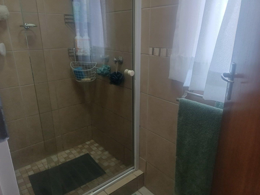 2 Bedroom Property for Sale in Birchleigh Gauteng