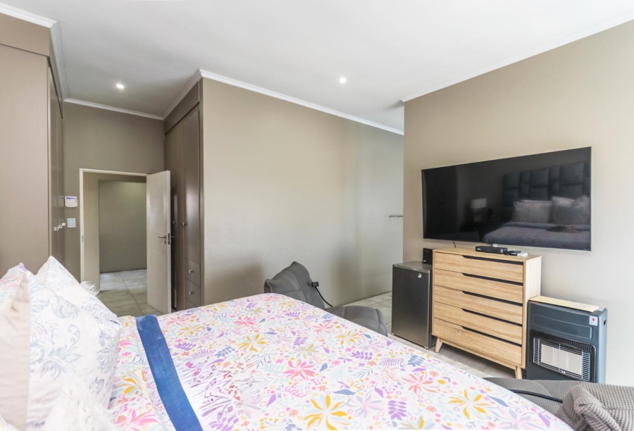 3 Bedroom Property for Sale in Homes Haven Gauteng