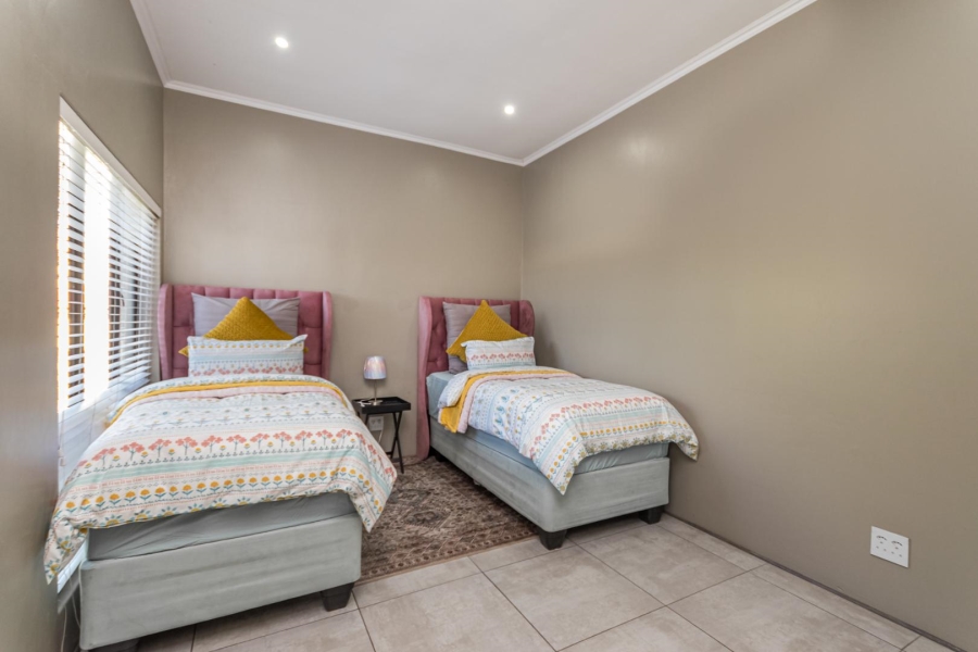 3 Bedroom Property for Sale in Homes Haven Gauteng