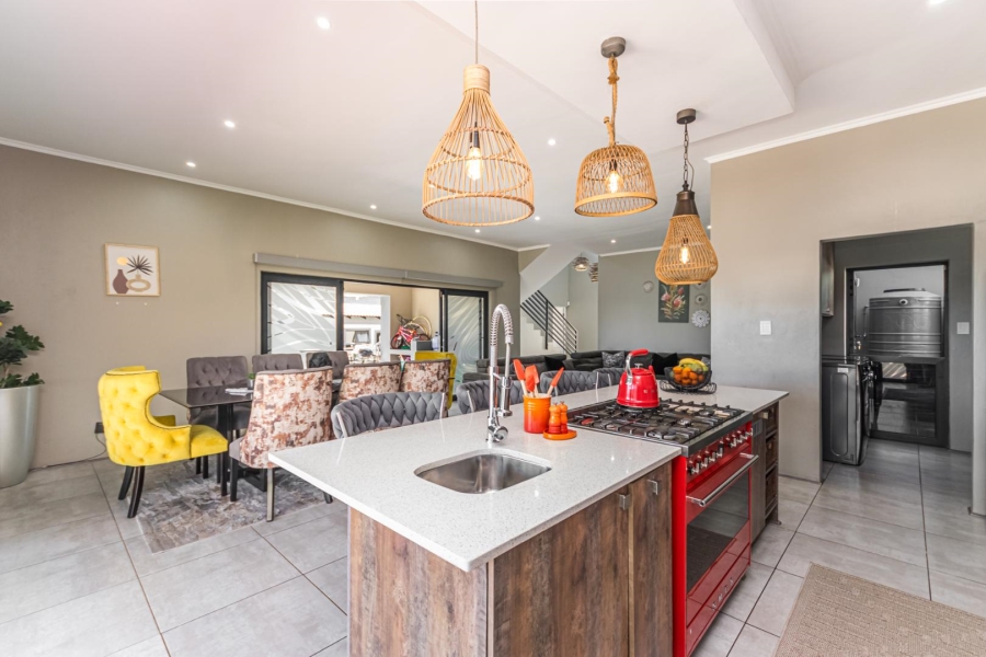 3 Bedroom Property for Sale in Homes Haven Gauteng