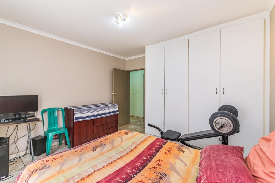 5 Bedroom Property for Sale in Willowbrook Gauteng