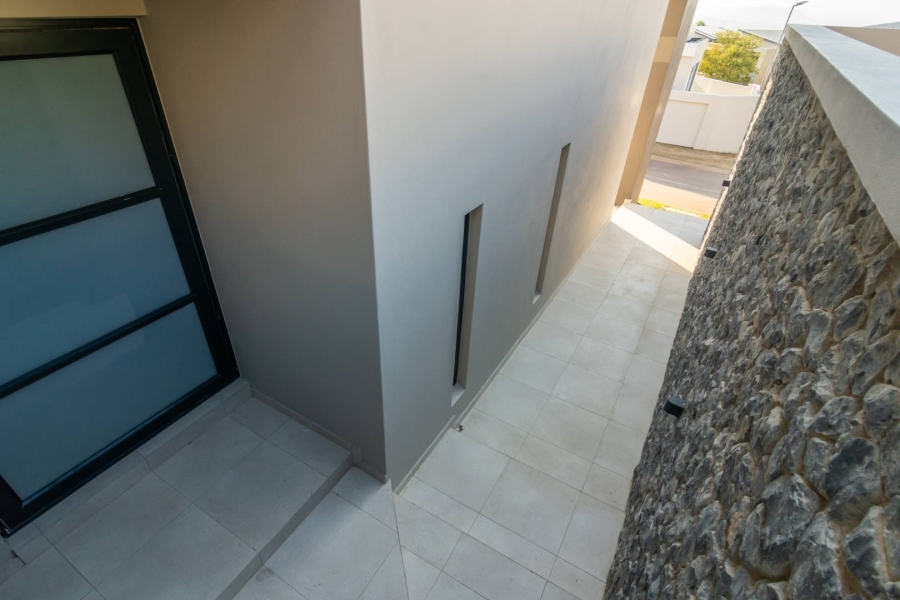 4 Bedroom Property for Sale in Homes Haven Gauteng